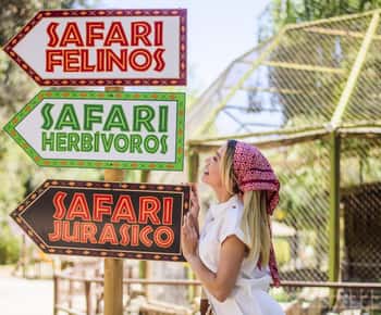 Parque Safari: Wild Adventure Up Close with Amazing Animals