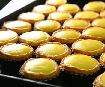 Hong Kong: Egg Tart, Dumpling Cooking Class, Street Food