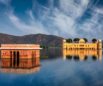 Delhi, Agra, Jaipur - Golden Triangle Tour India in 5 Days