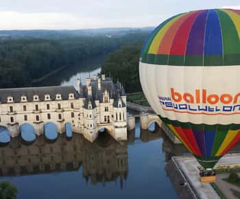 Amboise Sıcak Hava Balonu ile Loire Vadisi Üzerinde Gün Batımı Gezisi