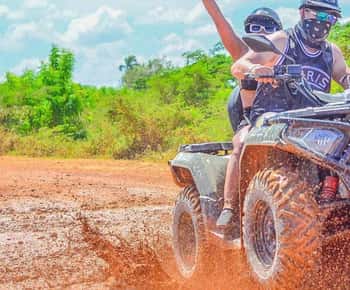 Punta Cana ATV-Abenteuer: Strand- und Cenoten-Tour mit Abholung