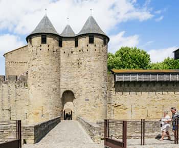 Toulouse: Carcassonne Day Trip by Coach with Audioguide