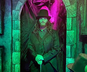 Galveston's Haunted Mayfield Manor