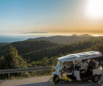 Île de Hvar : circuit aventure en eTuk Tuk avec guide