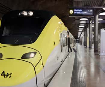 Flughafen Arlanda (ARN): Zugtransfer nach/von Stockholm