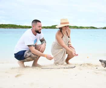 From Nassau: Exuma Islands Full-Day Tour