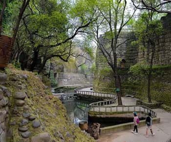 Чандигарх: аренда частного автомобиля с водителем и гибкий график