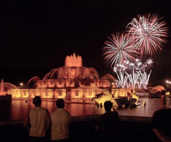Tour de 2 horas por los fuegos artificiales del muelle de Chicago y tour nocturno en Segway