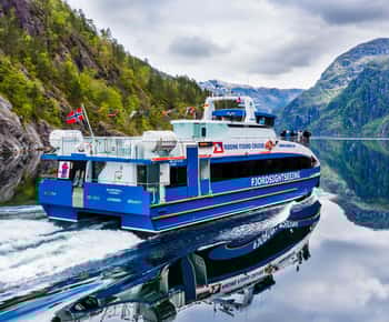 Von Bergen: Die originelle Fjordkreuzfahrt nach Mostraumen