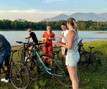 Radtour Tirana: Mit dem Fahrrad zu den Highlights und zum Grand Park (mit Guide)