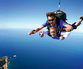 From Sydney: Tandem Skydive Experience over Wollongong Beach