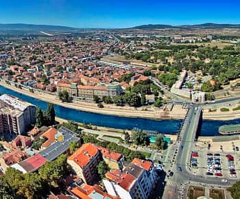 Nis Stadtführung: Ganztägige Tagestour ab Sofia