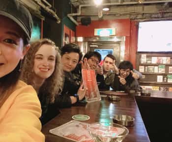 Fukuoka: Tenjin Area Drink & Food Tour with Local Guide