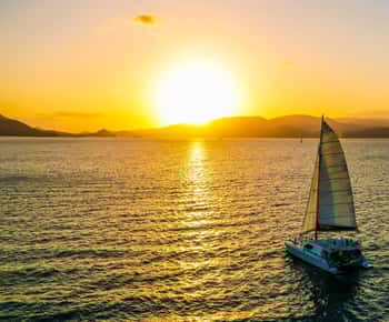 Airlie Beach: BYOB Sunset Sail in Style Catamaran Cruise