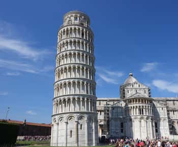 Desde Florencia: Excursión de un día a Pisa, Lucca y el mármol de Carrara