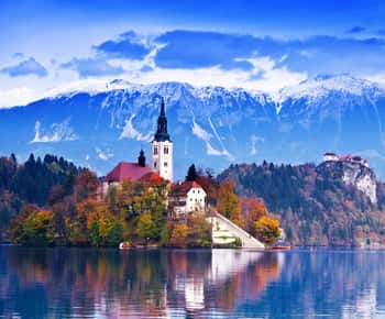 From Ljubljana: Trip to Lake Bled and Bled Castle