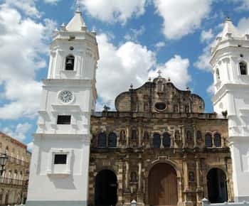 Panama: Tagestour Altstadt und Panamakanal auf Deutsch
