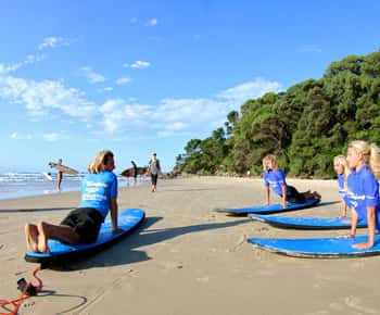 De Byron Bay: Aprende a surfar numa excursão de meio dia