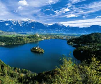 Ljubljana: Lake Bled and Bohinj Tour with Savica Waterfall