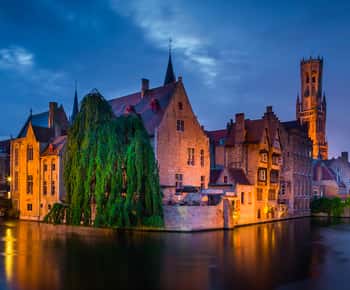 Din Amsterdam: excursie de o zi cu ghid la Bruges în limba engleză