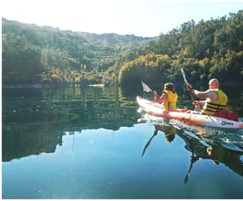 Porto: Visita ao Parque Nacional da Peneda-Gerês com caiaque e almoço