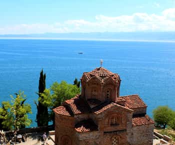 Skopje: Transfer to Tirana w/ Half-Day Tour of Ohrid