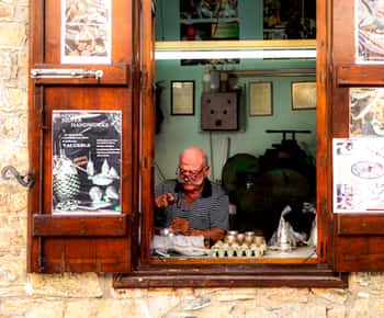 From Paphos: Nicosia Sightseeing Tour with Hotel Transfer