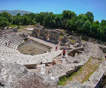 Day Trip to Saranda and Butrint National Park from Corfu