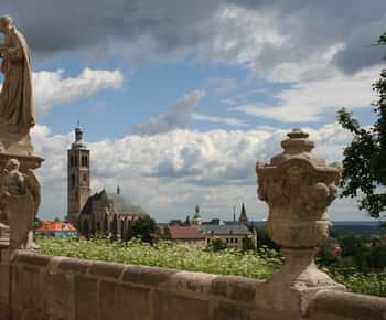 De Praga: Excursão de um dia a Kutná Hora com a Igreja dos Ossos