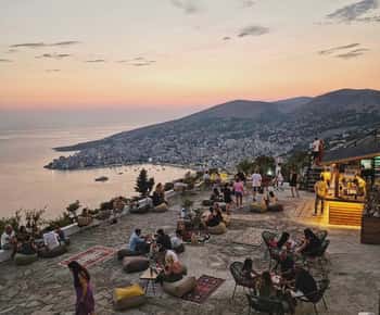 Jóias escondidas de Saranda: Pôr do sol em Lekursi, Olho Azul e degustação de vinhos
