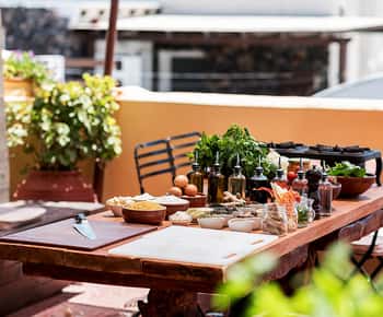Santorini Cooking Class with Wine Tasting & Lunch