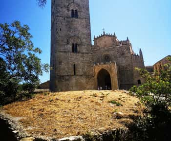 Desde Trapani: tour a pie por Erice y degustación de productos locales