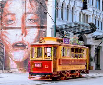 Christchurch: Hop-On Hop-Off Tour by Vintage Tram