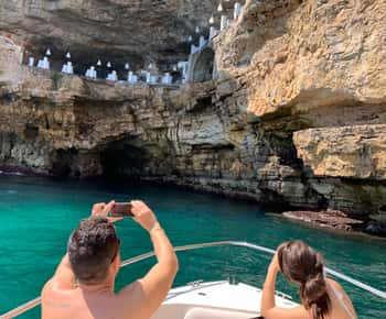 Polignano a Mare: Bootstour durch die Höhle mit Aperitif