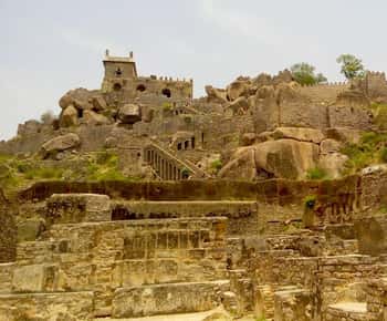 Hyderabad: Visita de medio día al Fuerte de Golconda y las Tumbas de Qutub Shahi
