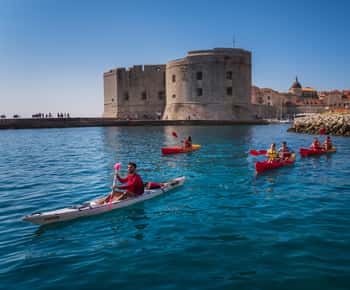 Dubrovnik: Zeekajakken & snorkelen met gids, dagtochten/tochten bij zonsondergang