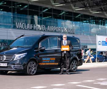 Prague Airport: Shared Shuttle to/from Václav Havel Airport