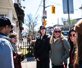 Toronto: Street Art and Graffiti Tour Run by Street Artist