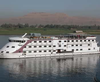 Marsa Alam: 4 Days Nile River Cruise with Guided Tours
