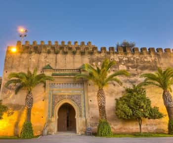 Trasferimento privato da Fez a Rabat via Volubilis o viceversa