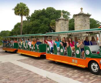 St. Augustine: Tur de troleibuz Hop-on Hop-off cu intrare la muzeu