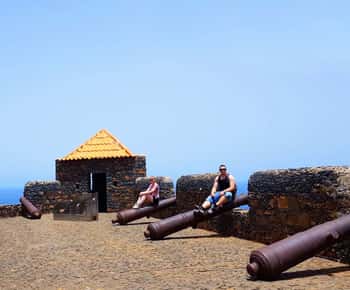 Praia: City Tour with Cidade Velha Visit