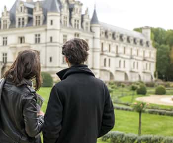 From Paris: Mont St Michel and Loire Valley 2 Day Tour