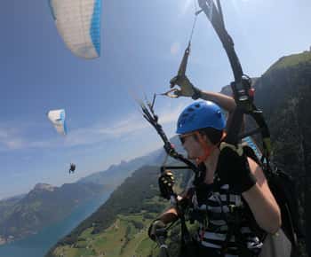 Lucerne (Luzern) Tandemflygning med paragliding
