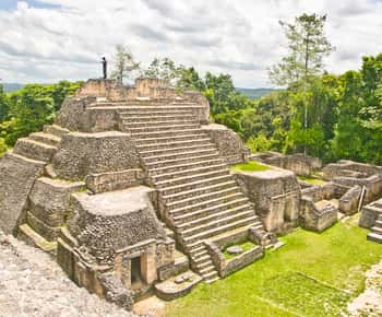 San Ignacio: Caracol Maya Ruins & Waterfall Tour with Lunch