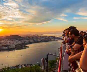 Rio: meio dia com Cristo, Escadaria Selarón e pôr do sol no Pão de Açúcar