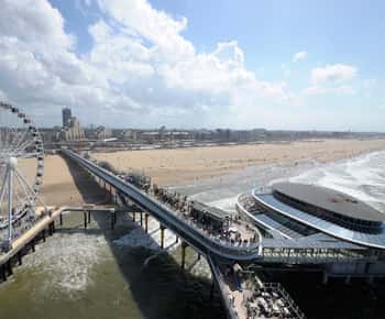 The Pier SkyView Ticket with Drink and Snack