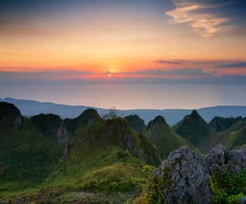 Cebu: Viagem de um dia de canionismo ao Pico Osmeña e às Cataratas Kawasan