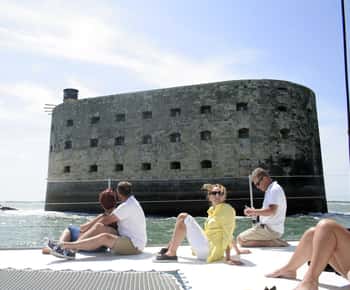 La Rochelle'den: Fort Boyard'a Yelkenli Yolculuk