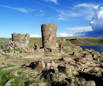 Desde Puno: Tumbas de Sillustani y mirador turístico Puma.
